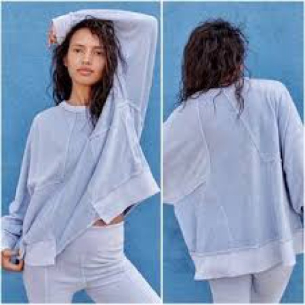 FP Movement Strive on Sweat Pull-Over Sweatshirt in Faded Periwinkle size XS